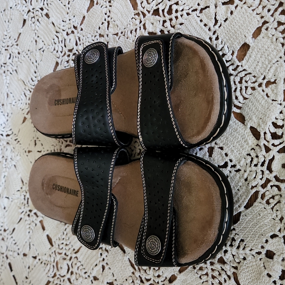 Cushionaire sandles